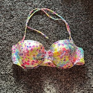 🏡Victorias Secret swim top strapless